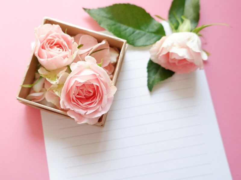 Gimtadienio sveikinimai skaitmeniniame amžiuje: ar jie dar turi vertę?